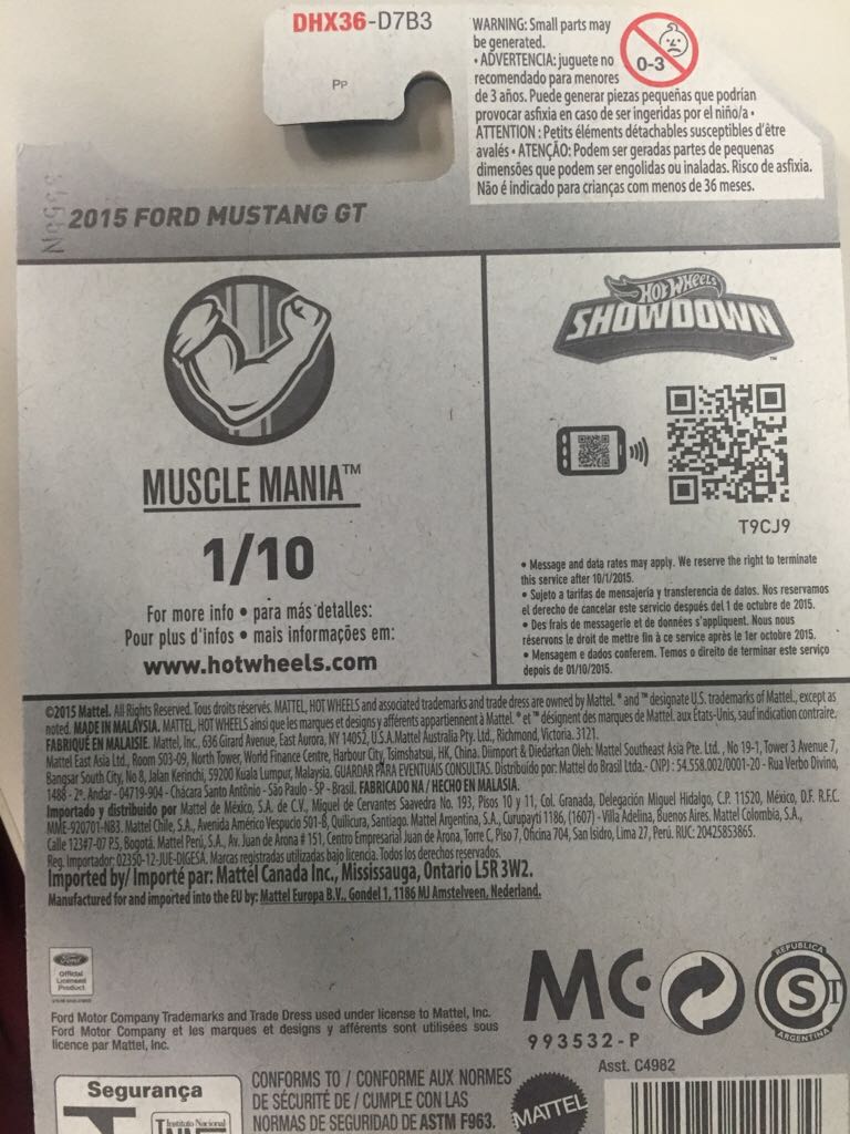 Ford Mustang GT 2015 - HW Muscle Mania toy car collectible - Main Image 2