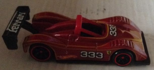 Ferrari 333 SP Rojo - Hot Wheels toy car collectible - Main Image 2