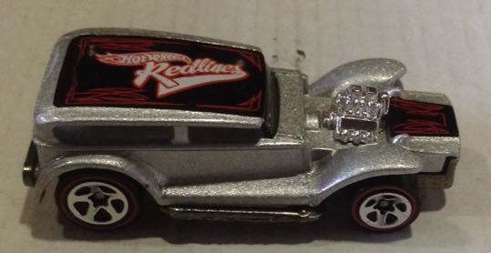 The Demon Gris - Hot Wheels toy car collectible - Main Image 2