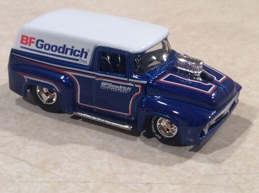 Ford F-100 Panel ’56 - 56 Ford F-100 Panel toy car collectible - Main Image 2