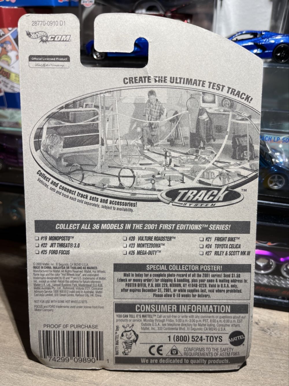 #68 2001 First Edition Ford Focus 37 - 2001 First Editions toy car collectible - Main Image 3