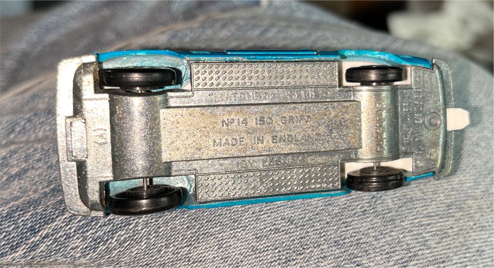 Matchbox Lesney Iso Grifo  toy car collectible - Main Image 3