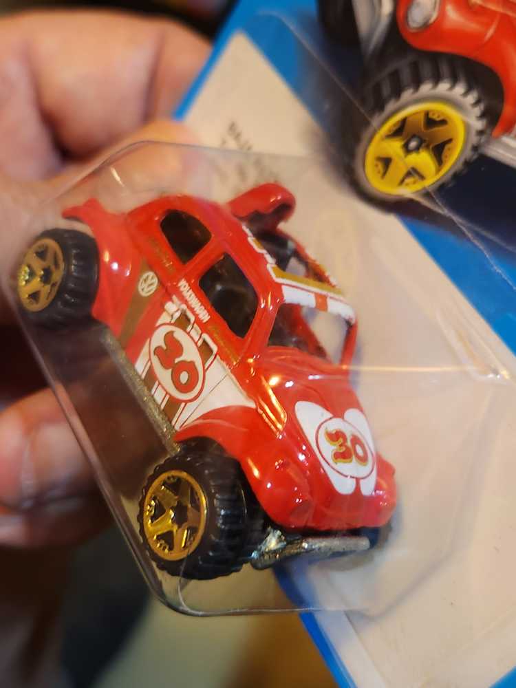 Hw Retro Baja Beetle (Target) - ’16 Target Retro Series toy car collectible - Main Image 3