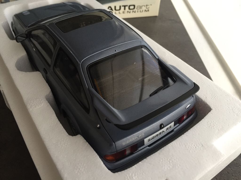 Ford Sierra RS Cosworth - Millenium toy car collectible - Main Image 2