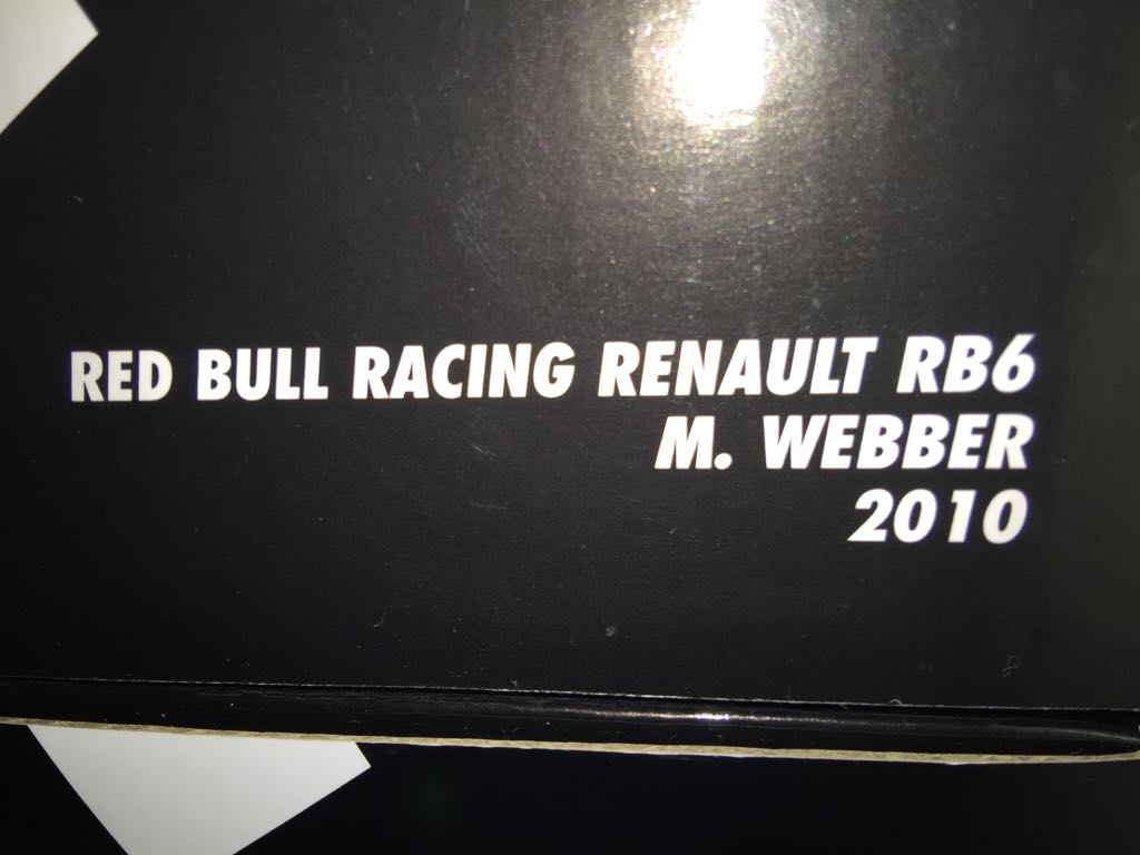 Red Bull Racing Renault RB6, #6, M. Webber, 2010, Minichamps, 110 100006, 1:18 - Minichamps toy car collectible - Main Image 2