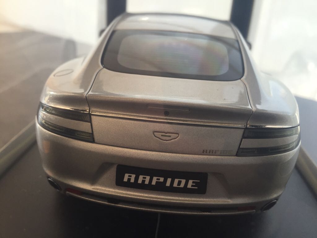 Aston Martin Rapide - Millenium toy car collectible - Main Image 2