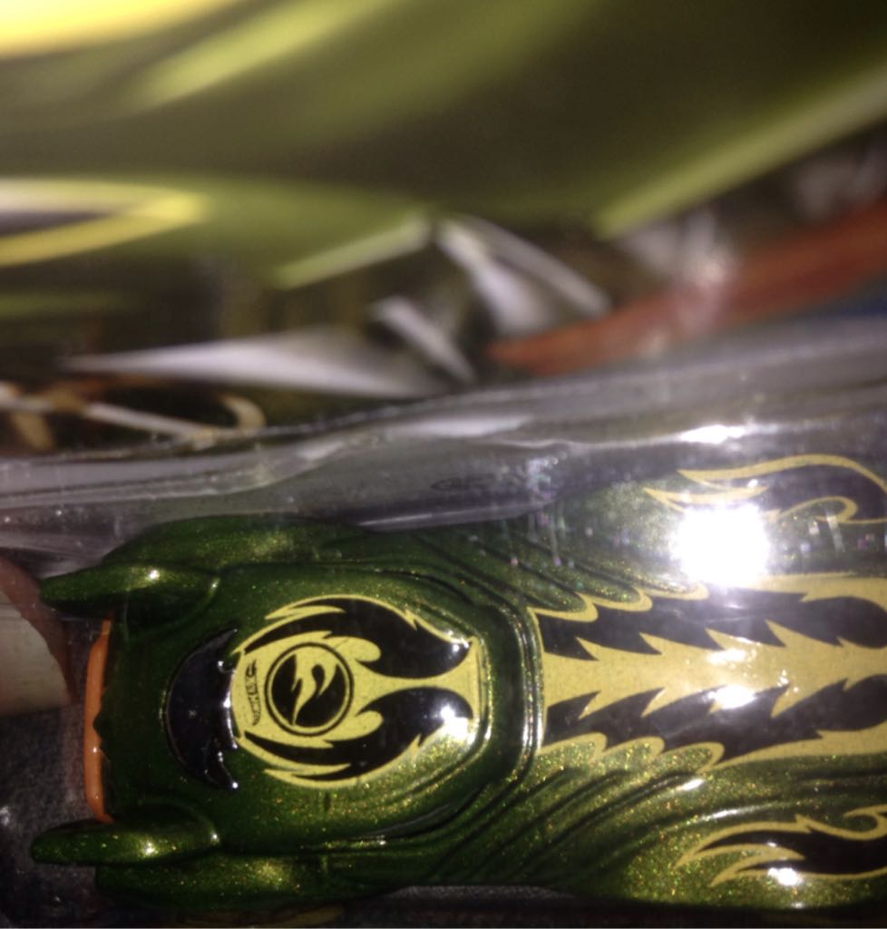 Howlin’ Heat - Street Beasts toy car collectible - Main Image 2