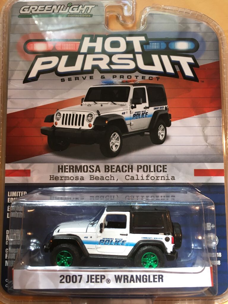 Greenlight - 2007 Jeep Wrangler - Hermosa Beach Police - 2016 GL - Hot Pursuit Series 18 toy car collectible - Main Image 1