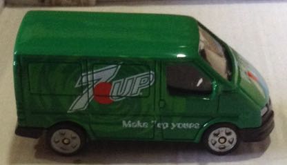 Ford Transit Van 7 Up Verde - Golden Wheel toy car collectible - Main Image 2