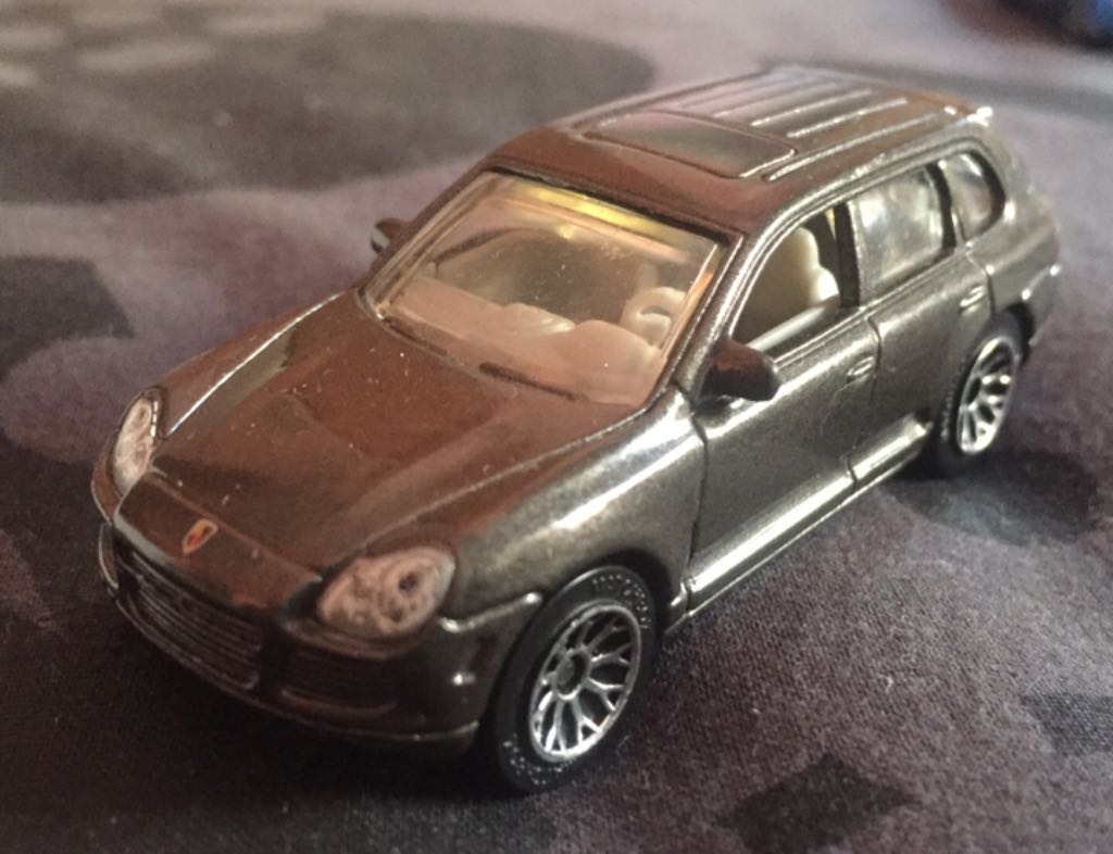 Amphi Flyer Naranja Gris Y Negro