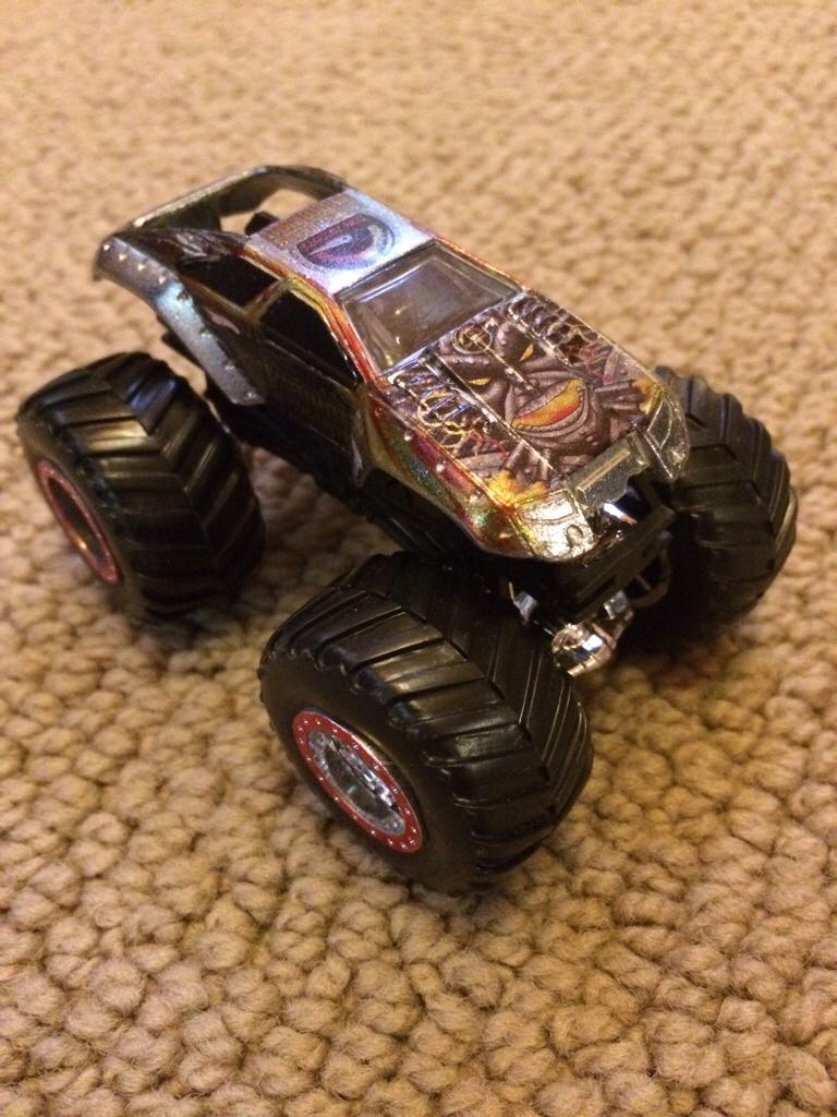 Maximum Destruction  toy car collectible - Main Image 1