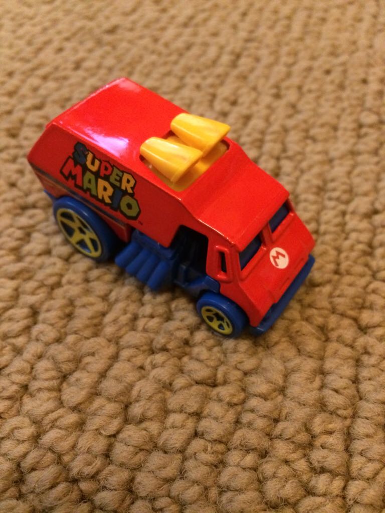 Hot Wheels Cool One  toy car collectible - Main Image 1