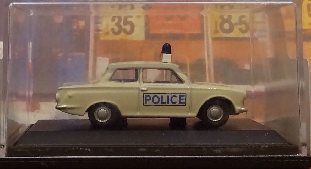 FORD CORTINA MK1 POLICE  toy car collectible - Main Image 1
