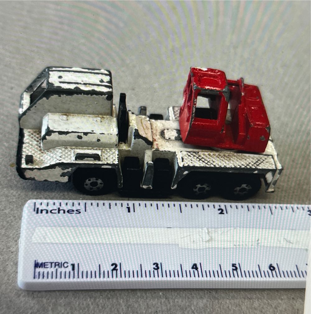 Crane Truck - China toy car collectible - Main Image 3