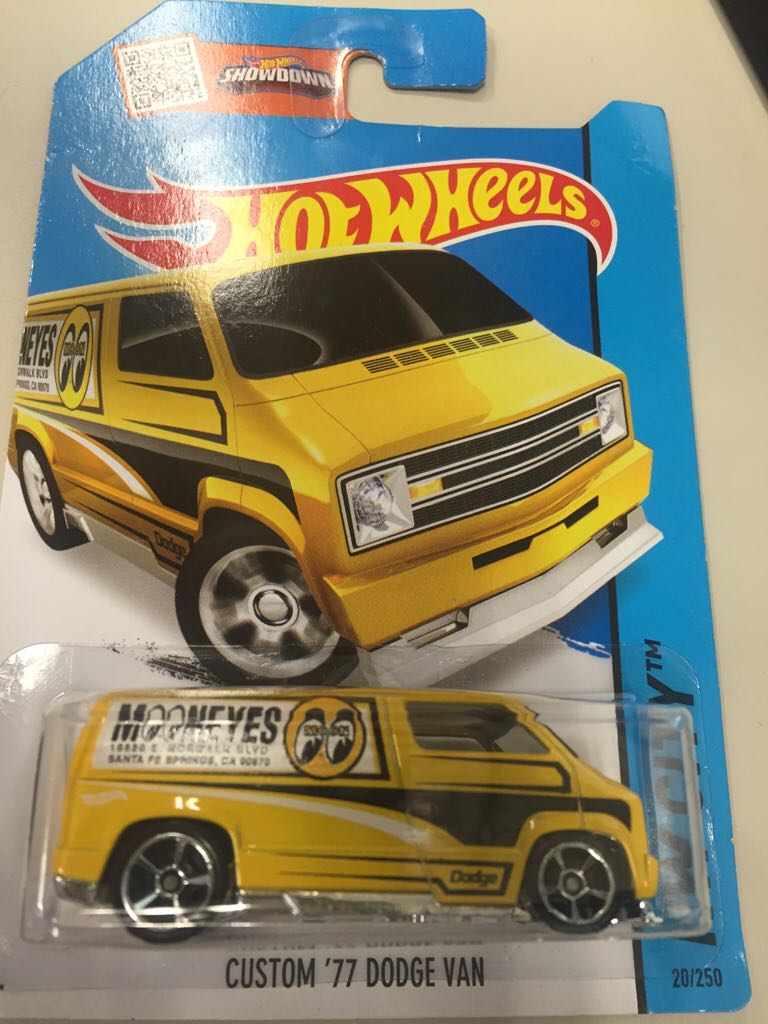 Custom ’77 Dodge Van - ’14 HW City toy car collectible - Main Image 1
