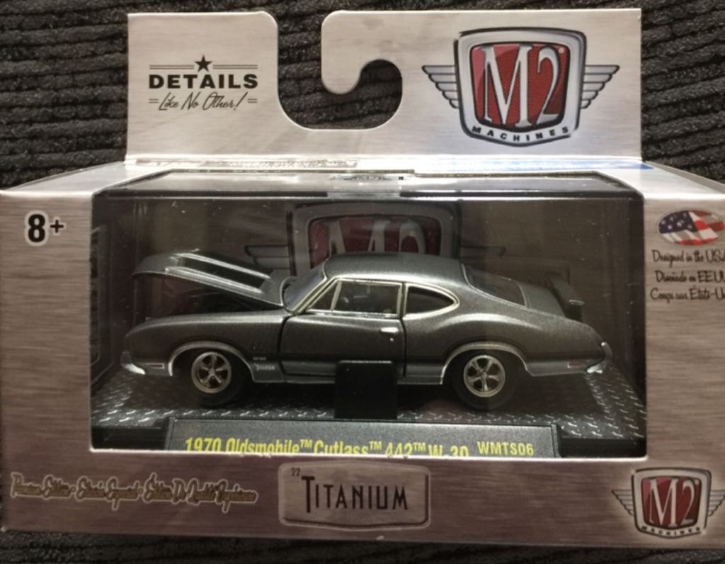 1970 Oldsmobile 442 W-30 - M2 Machines toy car collectible - Main Image 1