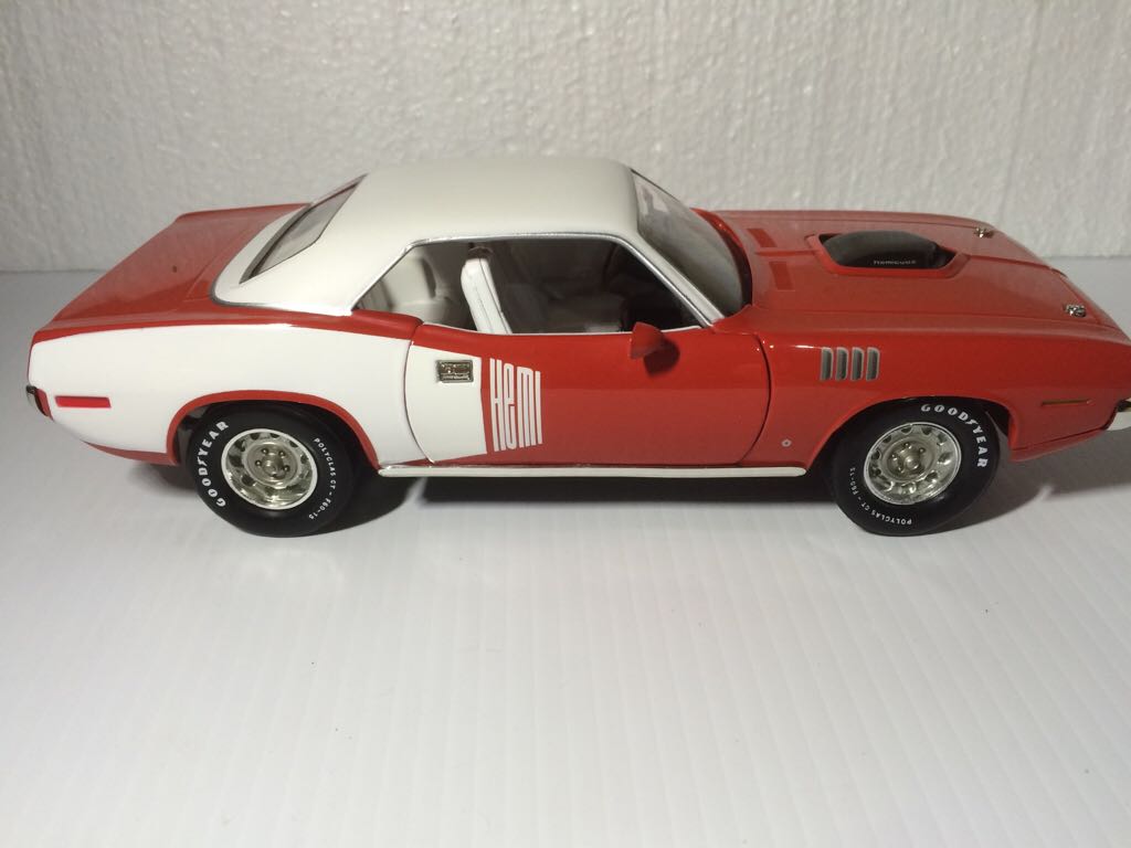 Toyota Hilux Roja Repartidora