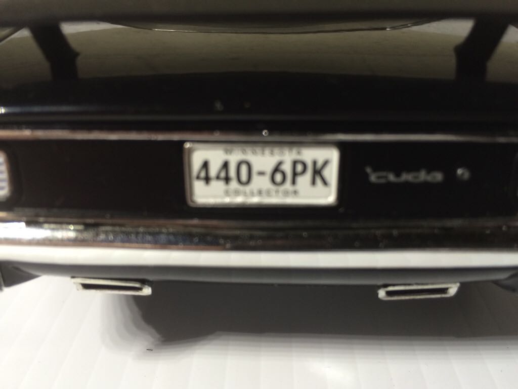 Cuda  toy car collectible - Main Image 2