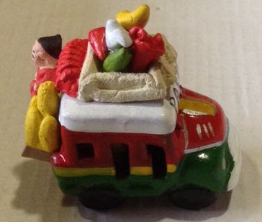 Chiva Colombiana Verde Y Roja - Colombia toy car collectible - Main Image 2