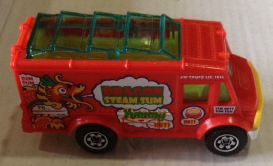 Food Truck Dragon Steam Sum Rojo - Machtbox toy car collectible - Main Image 2