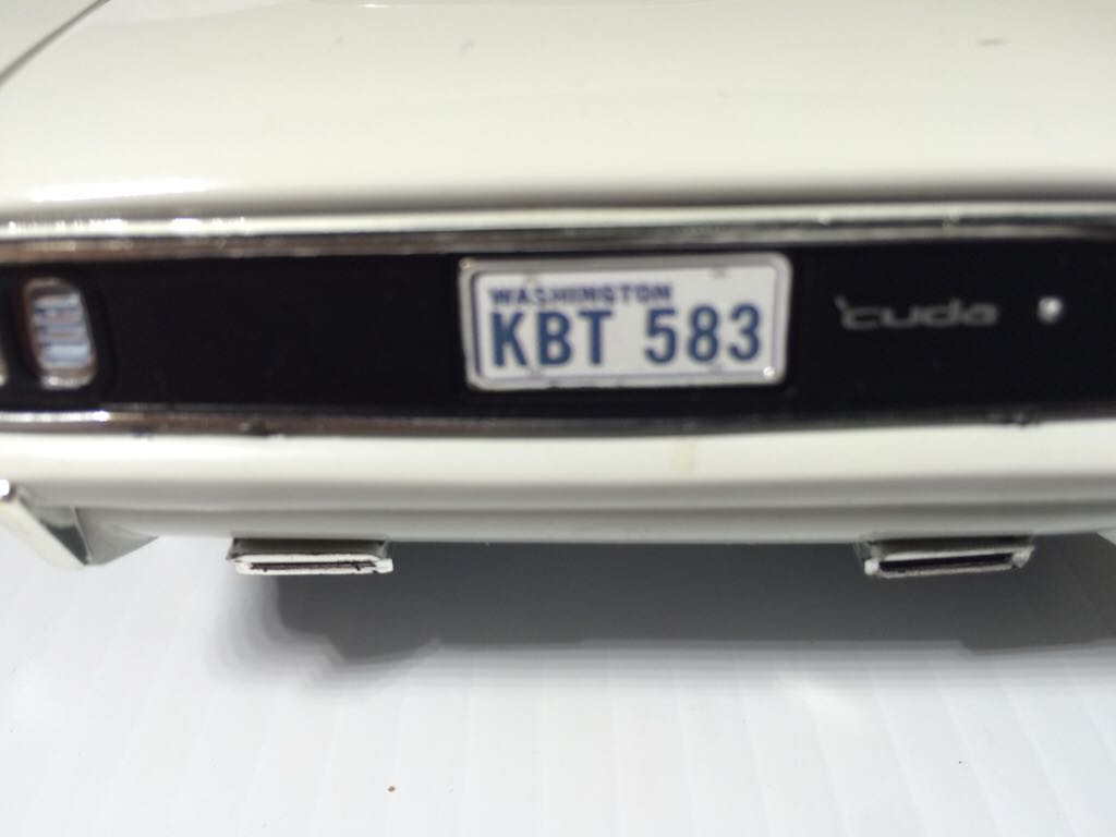 Cuda  toy car collectible - Main Image 2