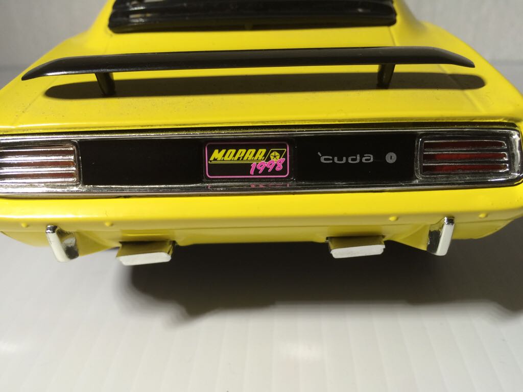 Cuda  toy car collectible - Main Image 2