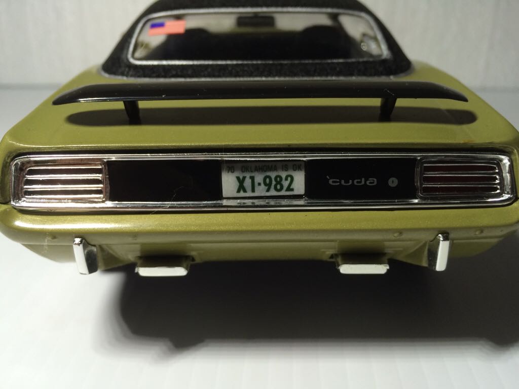 Cuda  toy car collectible - Main Image 2