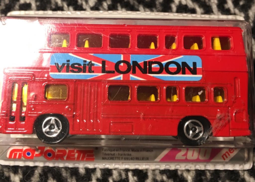 Lamborghini Aventador LP700-4