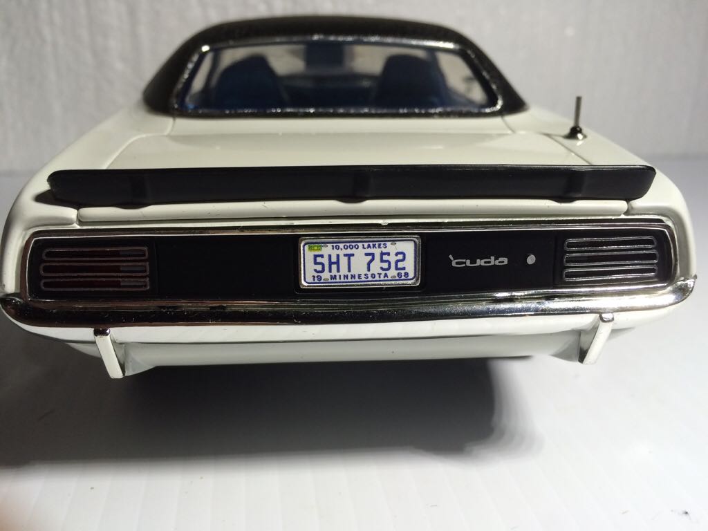 Cuda  toy car collectible - Main Image 2