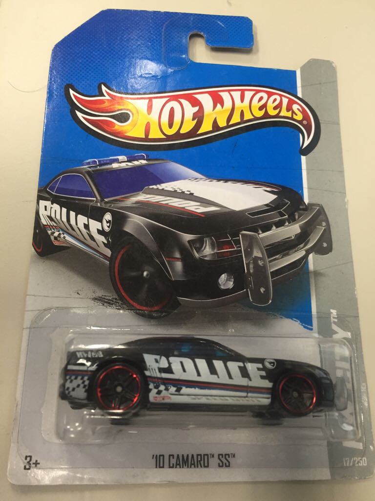 Johnny Lightning 1948 Tucker Torpedo