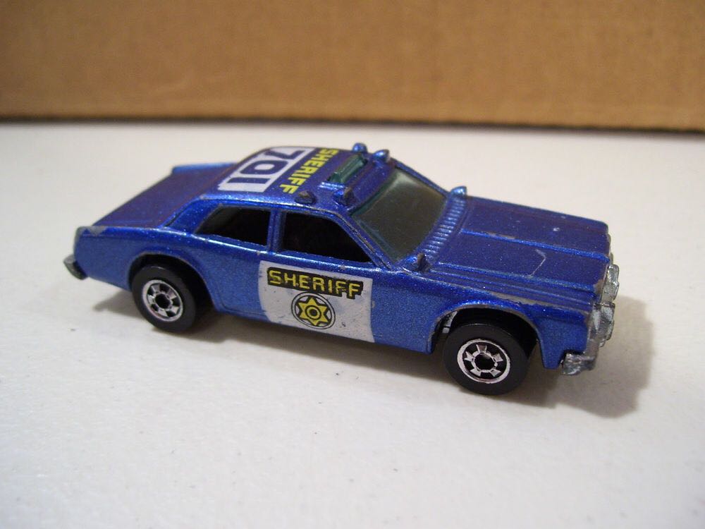 Sheriff  toy car collectible - Main Image 2