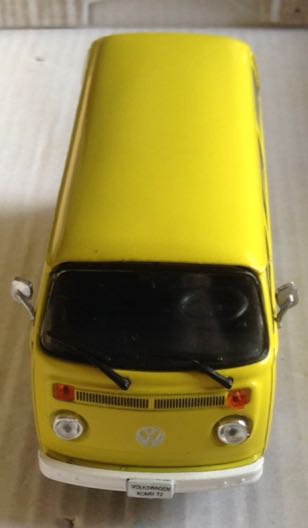 Revolvedora De Cemento Japonesa Amarilla Y Azul