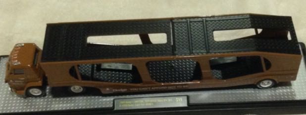 Dodge L600 Coe Cafe - Greenlight Collectibles toy car collectible - Main Image 2