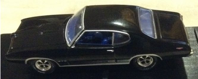 Pontiac GTO Negro 1969 - Greenlight Collectibles toy car collectible - Main Image 2