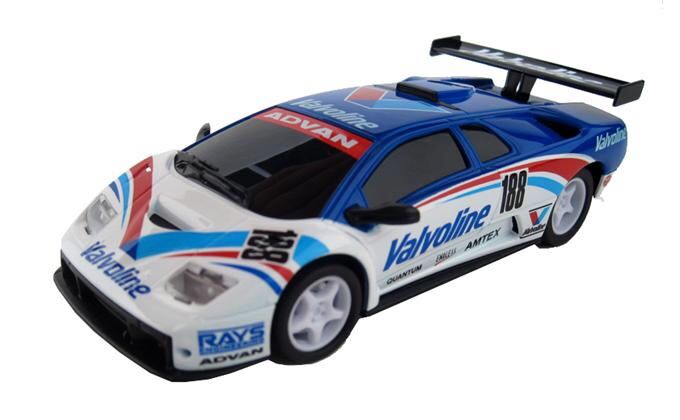 Dodge Magnum Amarillo