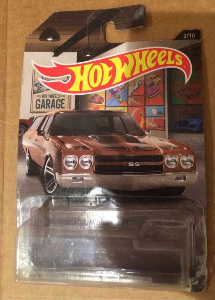 Chevelle SS Wagon ’70 - ’16 HW Garage toy car collectible - Main Image 2