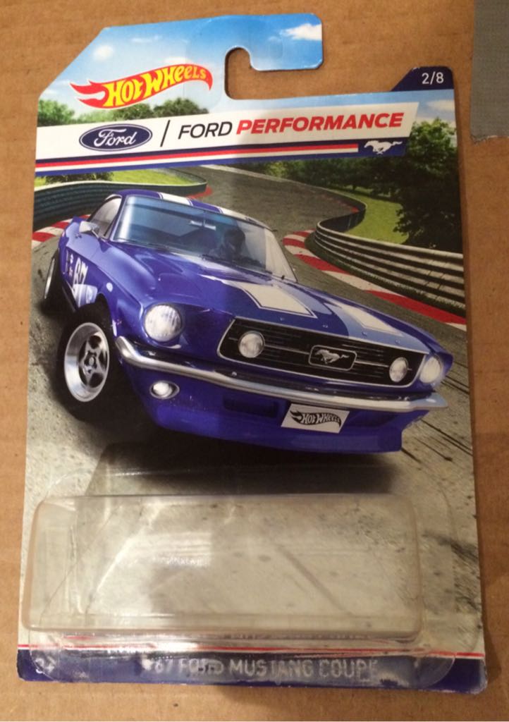 Ford Mustang Coupe ’67 - 2016 - HW Ford Performance toy car collectible - Main Image 2