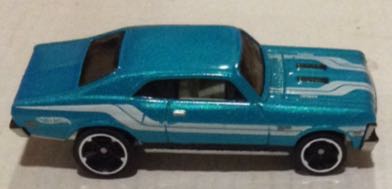 Chevy Nova Azul - Hot Wheels toy car collectible - Main Image 2