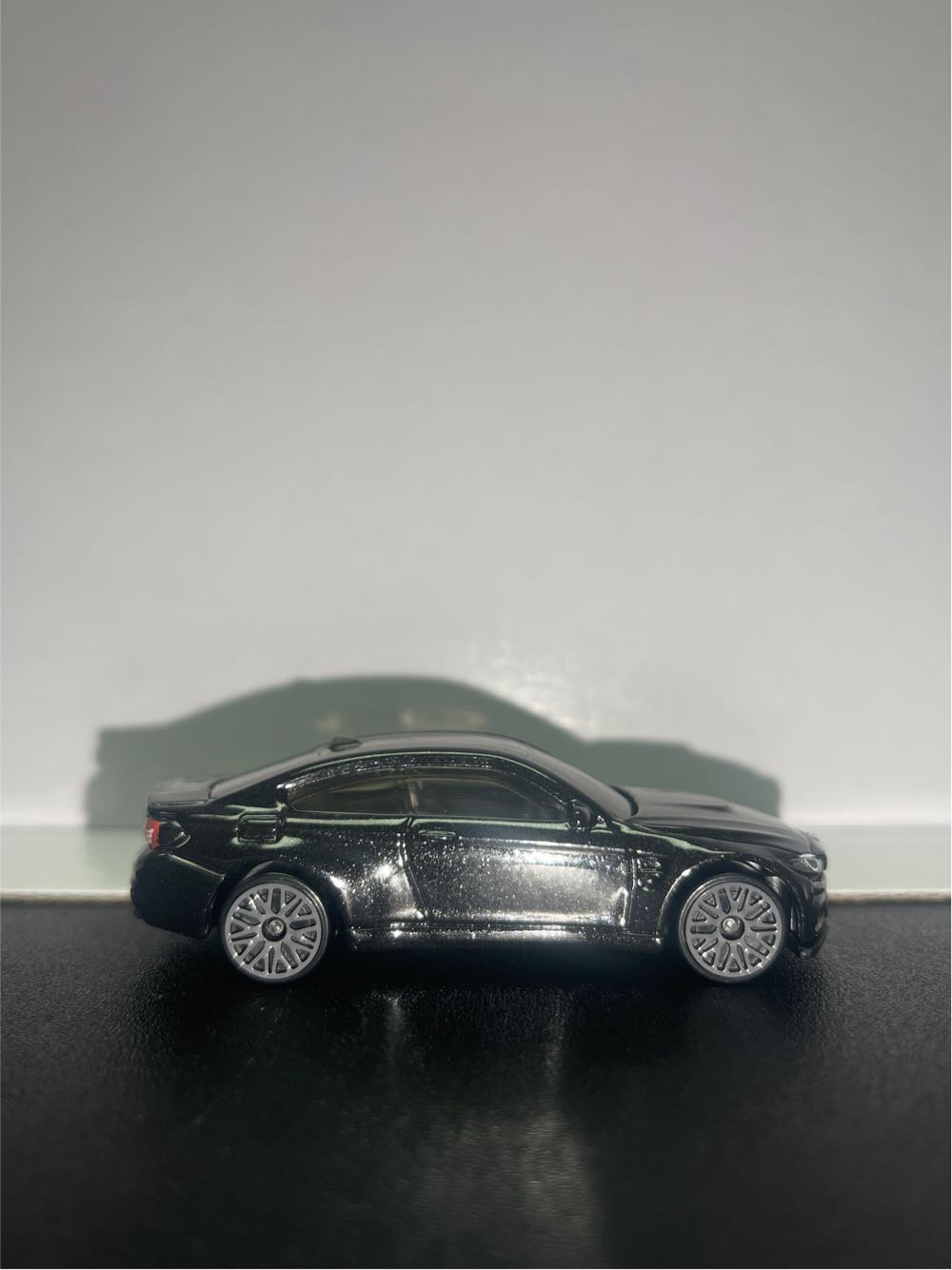 BMW M4  toy car collectible - Main Image 4