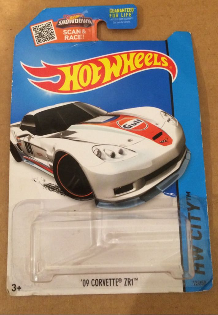 Corvette ZR1 ’09 - HW City toy car collectible - Main Image 2