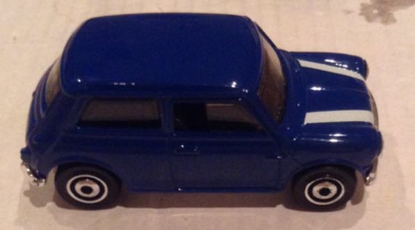 Austin Mini Cooper Azul Marino - Machtbox toy car collectible - Main Image 2