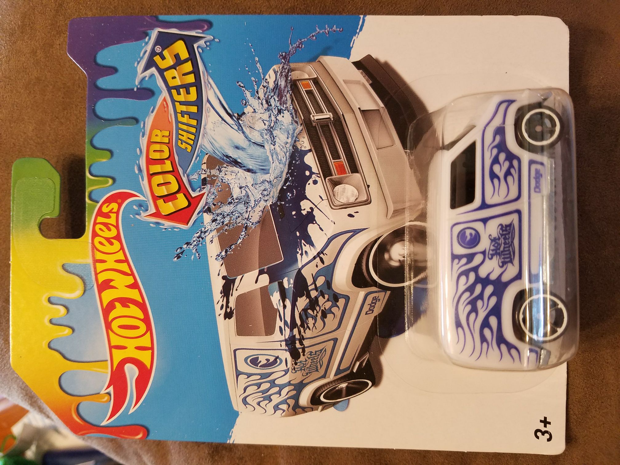 Custom 77 Dodge Van - HW Color Shifters toy car collectible - Main Image 2