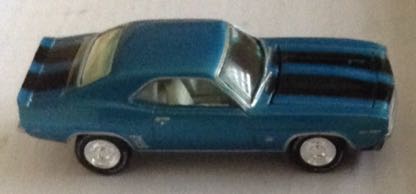 Chevy Camaro Azul - Johnny Lightning toy car collectible - Main Image 2
