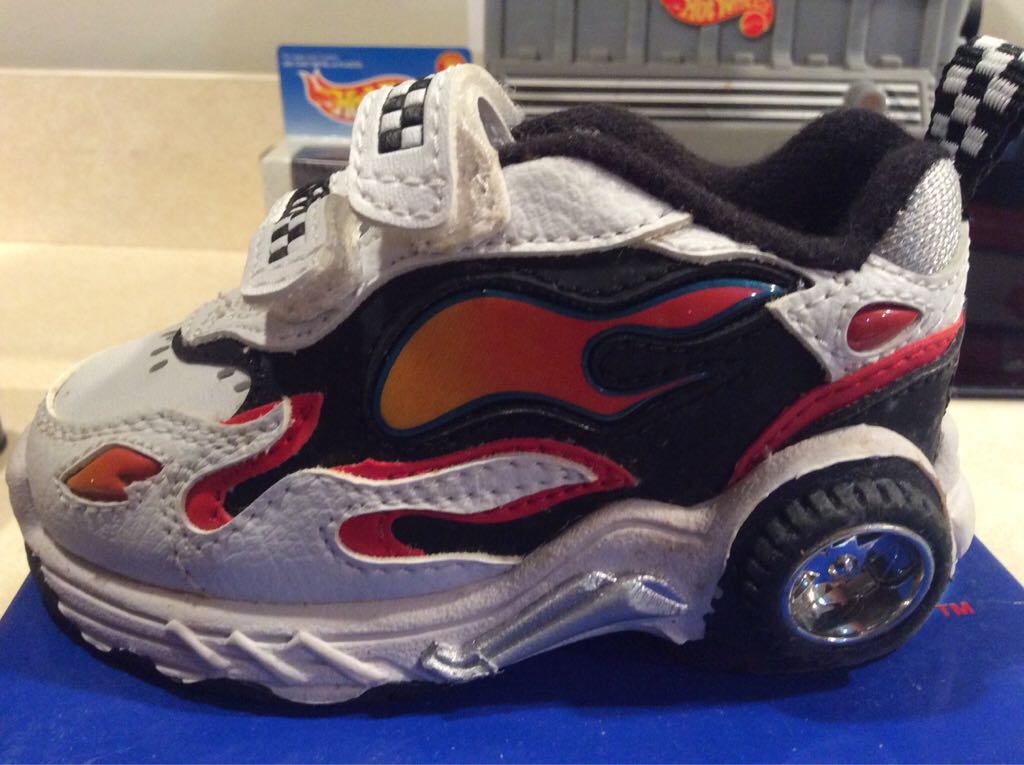 Hot Wheels Sneakers - Hot Wheels Merchandise toy car collectible - Main Image 2