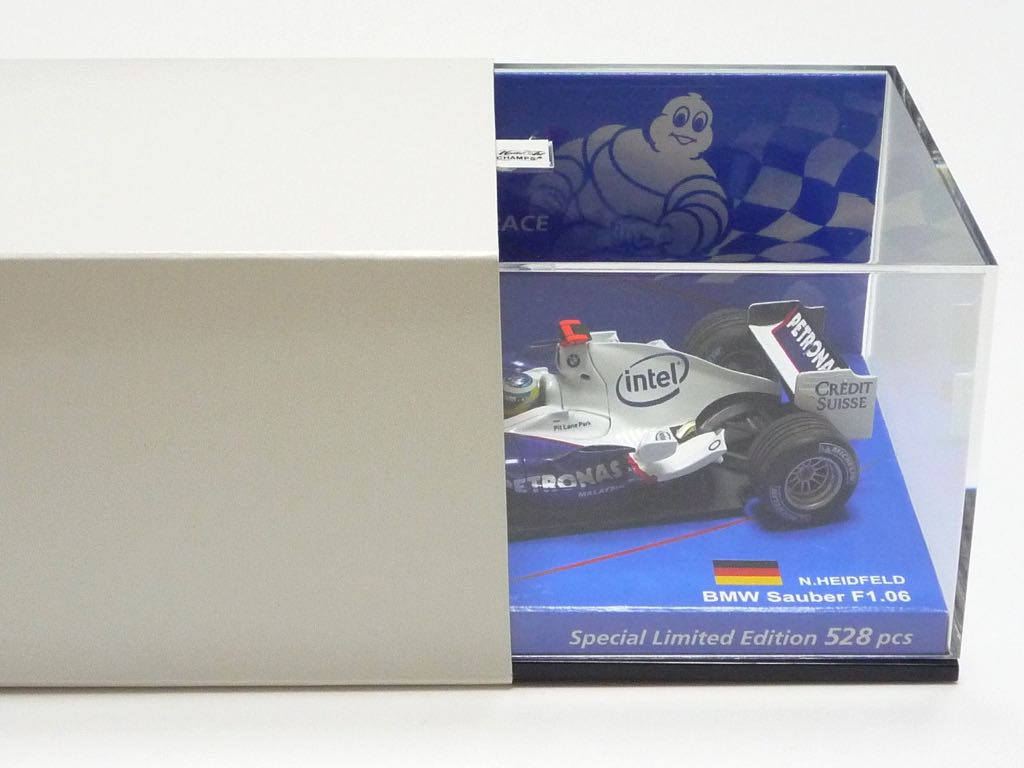 BMW Sauber F1.06, #16, N. Heidfeld, Michelin Collection, Minichamps, 1:43 - Minichamps toy car collectible - Main Image 2