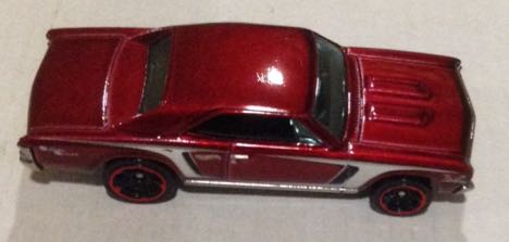 Chevelle SS 396 Rojo - Hot Wheels toy car collectible - Main Image 2