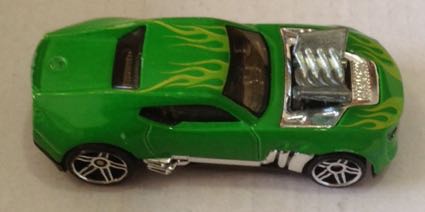 Twinduction Verde - Hot Wheels toy car collectible - Main Image 2