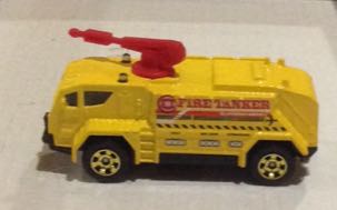 Airport Fire Tanker Amarillo - Machtbox toy car collectible - Main Image 2
