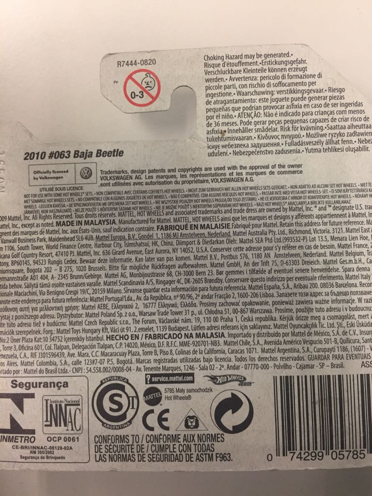 Baja Beetle - Treasure Hunt ’10 toy car collectible - Main Image 2