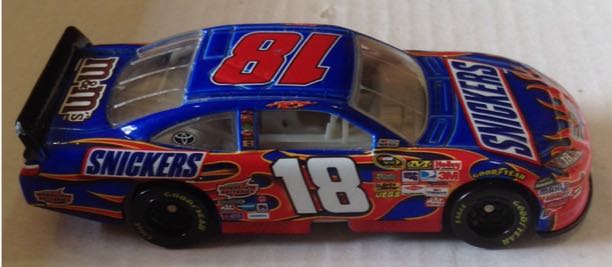Toyota Camry 18 Snickers Azul - Mars Inc toy car collectible - Main Image 2